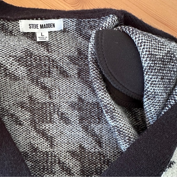 Steve Madden | Black & White Houndstooth Long Cardigan Sweater Size L - Picture 11 of 13